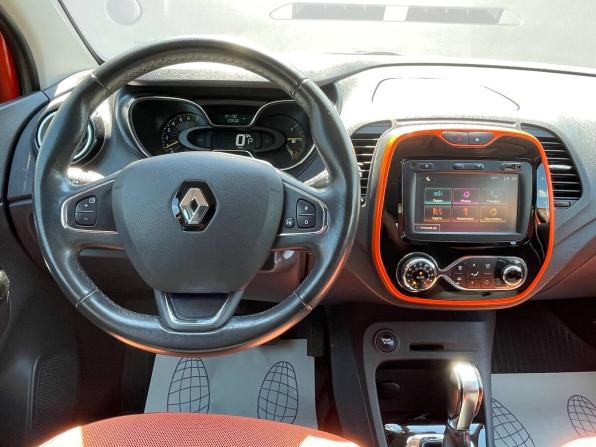 Renault Kaptur I с пробегом 2017 года, цена 1 250 000 рублей, 121128 км, внедорожник, Автокод Объявления