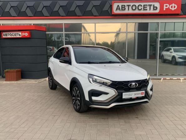 Lada (ВАЗ) Vesta I Рестайлинг (NG) с пробегом 2024 года, цена 1 449 900 рублей, 17999 км, седан, Автокод Объявления