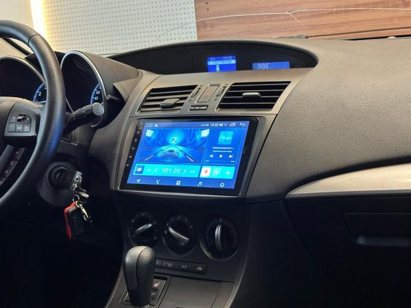 Mazda 3 II (BL) с пробегом 2011 года, цена 890 000 рублей, 270123 км, хэтчбек, Автокод Объявления