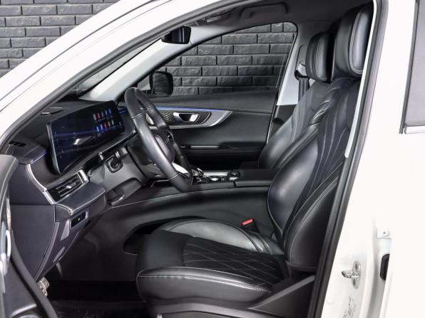 Chery Tiggo 8 Pro Max I Рестайлинг с пробегом 2024 года, цена 2 300 000 рублей, 17600 км, внедорожник, Автокод Объявления