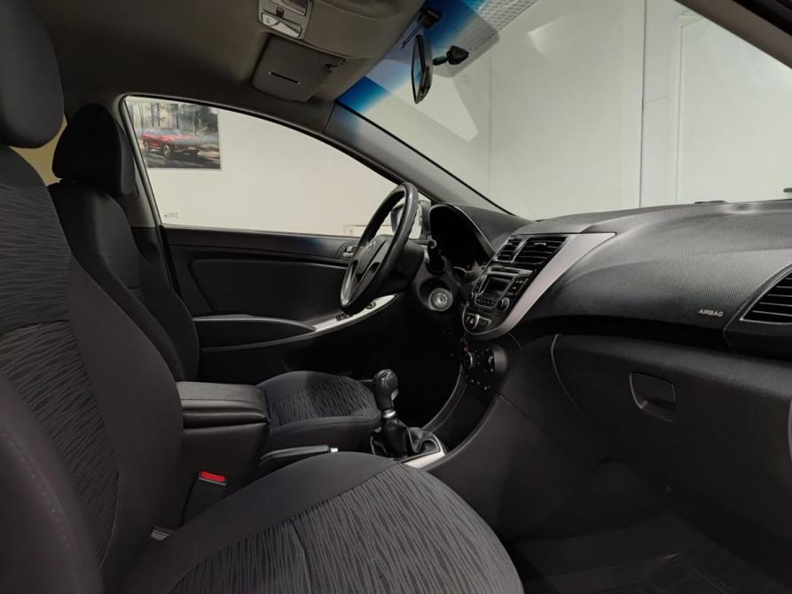 Hyundai Solaris I Рестайлинг Казань  - изображение 13
