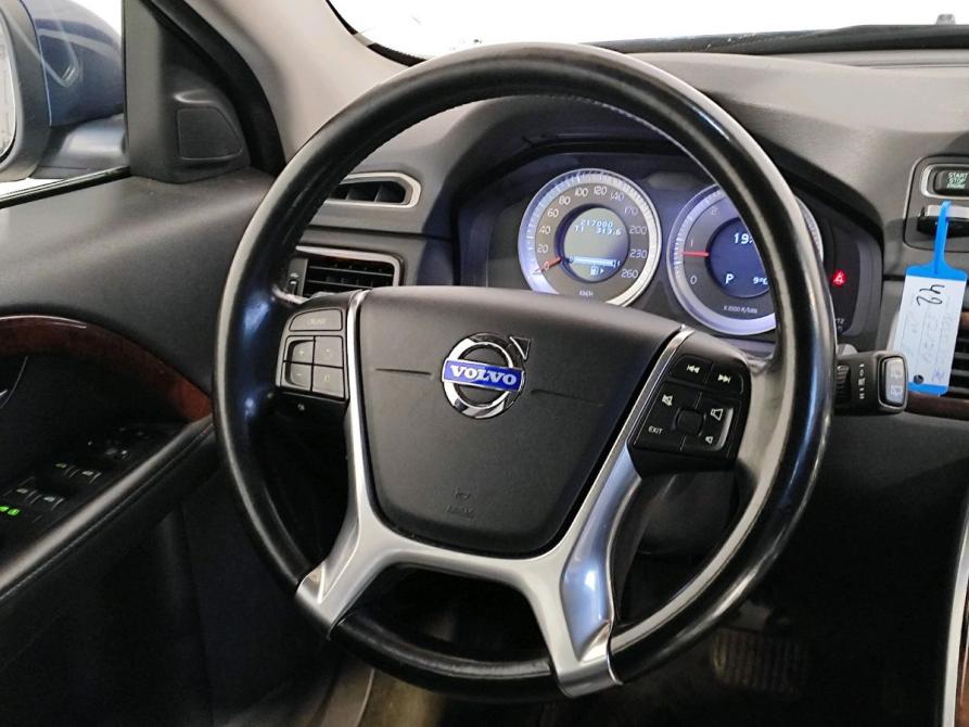Volvo XC70 II Москва  - изображение 12