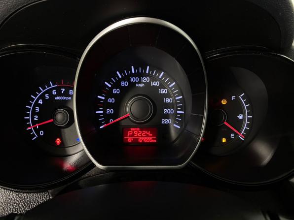 Kia Rio III Рестайлинг с пробегом 2016 года, цена 1 050 000 рублей, 167692 км, седан, Автокод Объявления