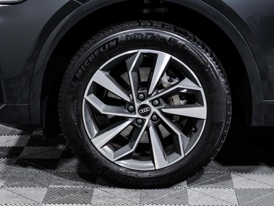 Audi Q5 Sportback I (FY) Москва  - изображение 15