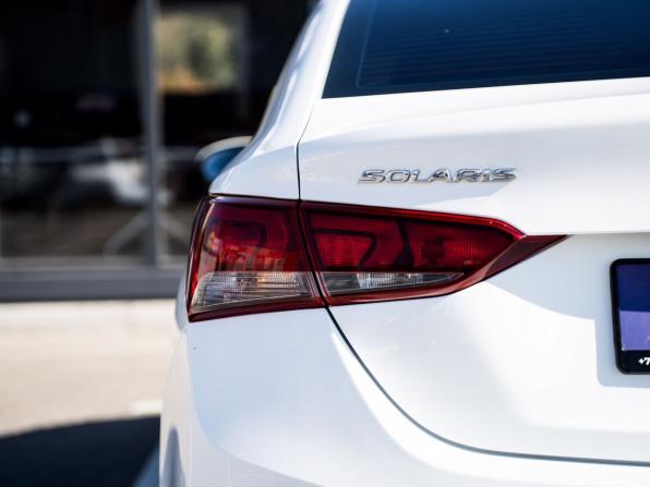 Hyundai Solaris II с пробегом 2017 года, цена 1 360 000 рублей, 82447 км, седан, Автокод Объявления