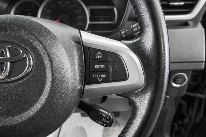 Toyota Tank I с пробегом 2018 года, цена 999 000 рублей, 69000 км, микровэн, Автокод Объявления