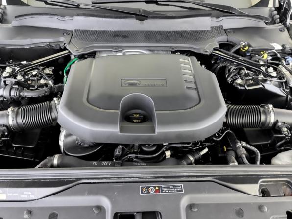 Land Rover Discovery V Рестайлинг с пробегом 2024 года, цена 8 800 000 рублей, 64000 км, внедорожник, Автокод Объявления