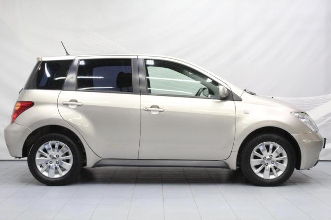 Toyota Ist I с пробегом 2002 года, цена 515 000 рублей, 205000 км, хэтчбек, Автокод Объявления