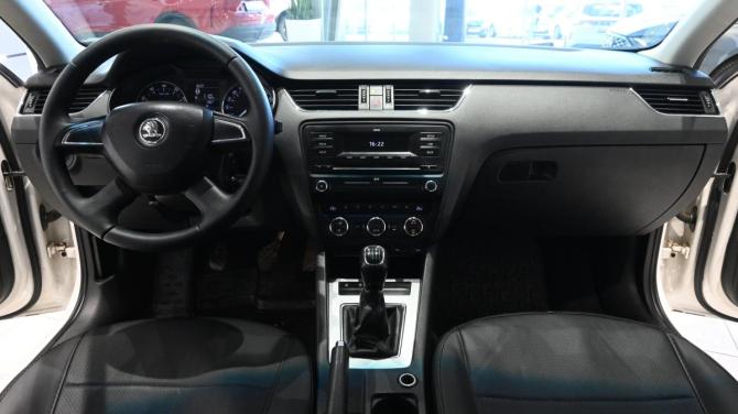 Skoda Octavia III (A7) с пробегом 2013 года, цена 1 070 000 рублей, 260000 км, лифтбек, Автокод Объявления