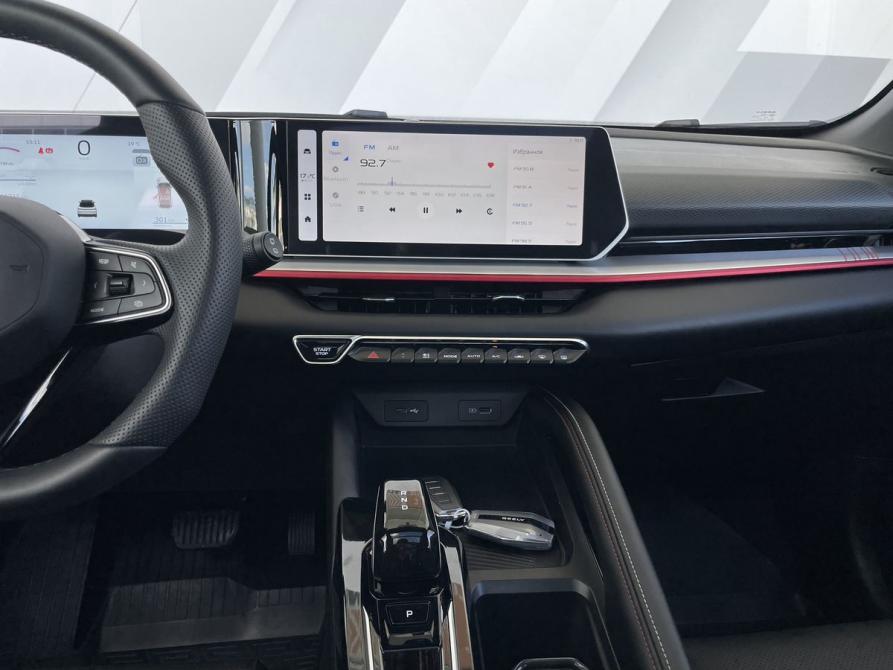 Geely Coolray I Рестайлинг Екатеринбург  - изображение 23