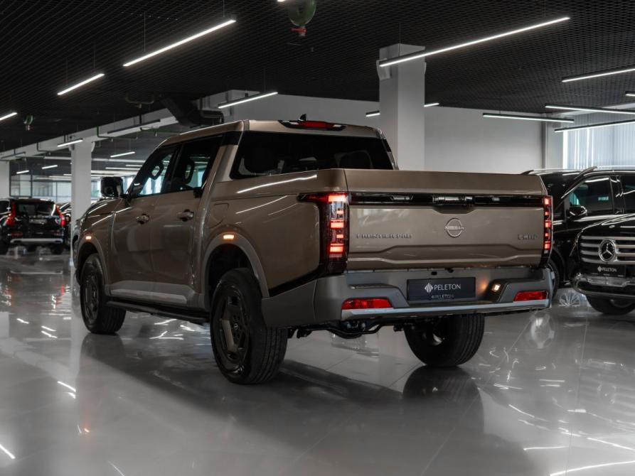 Nissan Frontier Pro Москва  - изображение 4
