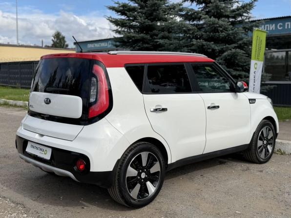 Kia Soul II Рестайлинг с пробегом 2018 года, цена 1 490 000 рублей, 55000 км, хэтчбек, Автокод Объявления
