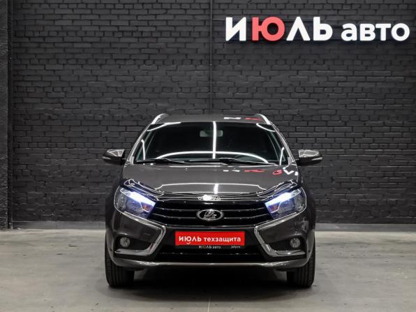 Lada (ВАЗ) Vesta I с пробегом 2018 года, цена 1 030 000 рублей, 92190 км, универсал, Автокод Объявления