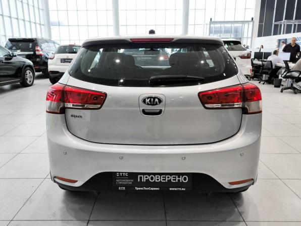 Kia Rio III Рестайлинг с пробегом 2017 года, цена 1 250 000 рублей, 84500 км, хэтчбек, Автокод Объявления