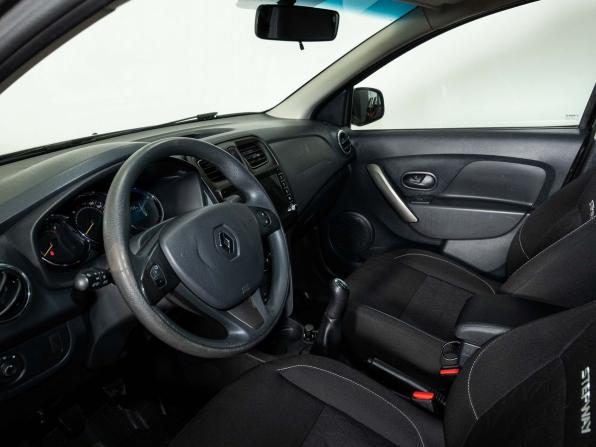 Renault Sandero II с пробегом 2017 года, цена 998 000 рублей, 126200 км, хэтчбек, Автокод Объявления