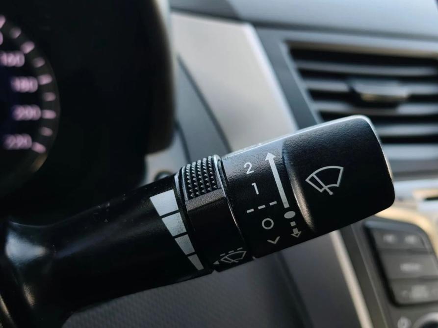 Hyundai Solaris I Рестайлинг Санкт-Петербург  - изображение 11