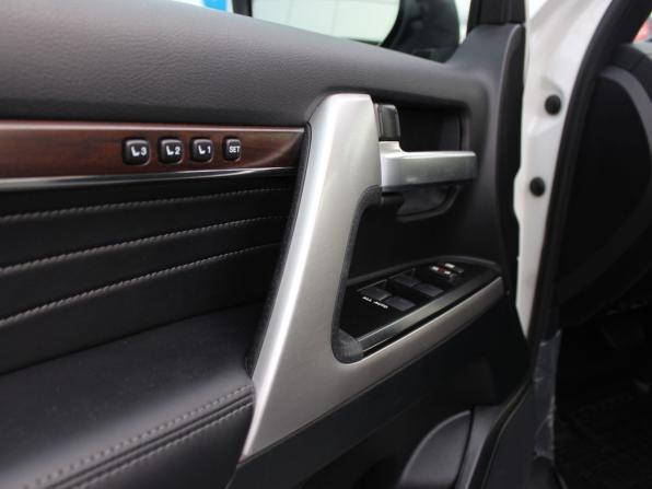Toyota Land Cruiser 200 Series Рестайлинг 2 с пробегом 2020 года, цена 11 300 000 рублей, 22275 км, внедорожник, Автокод Объявления