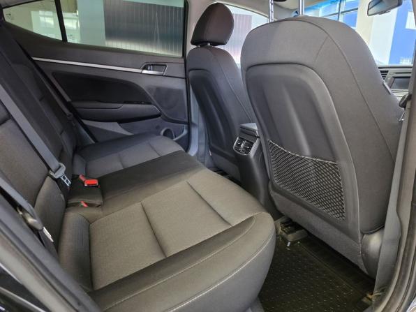 Hyundai Elantra VI (AD) с пробегом 2018 года, цена 1 399 000 рублей, 136041 км, седан, Автокод Объявления