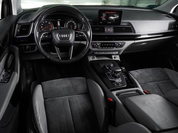 Audi Q5 II (FY) с пробегом 2018 года, цена 2 595 000 рублей, 251349 км, внедорожник, Автокод Объявления
