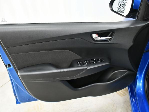 Hyundai Solaris II с пробегом 2018 года, цена 1 190 000 рублей, 225149 км, седан, Автокод Объявления