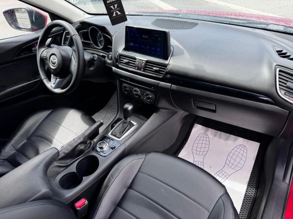 Mazda 3 III (BM) с пробегом 2014 года, цена 990 000 рублей, 258000 км, седан, Автокод Объявления