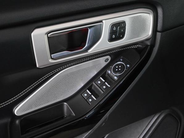 Ford Explorer VI с пробегом 2022 года, цена 4 700 000 рублей, 74614 км, внедорожник, Автокод Объявления