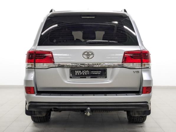 Toyota Land Cruiser 200 Series Рестайлинг 2 с пробегом 2018 года, цена 7 900 000 рублей, 75361 км, внедорожник, Автокод Объявления