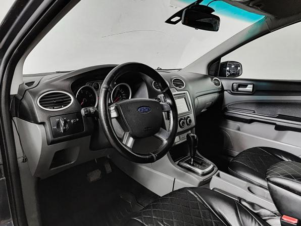Ford Focus II Рестайлинг с пробегом 2010 года, цена 450 000 рублей, 282087 км, хэтчбек, Автокод Объявления
