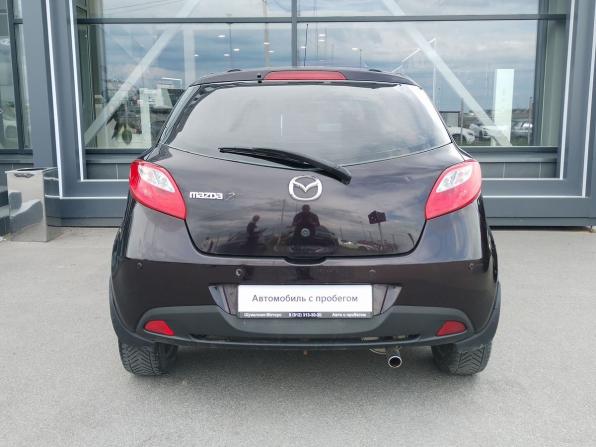 Mazda 2 II Рестайлинг (DE2) с пробегом 2010 года, цена 600 000 рублей, 193000 км, хэтчбек, Автокод Объявления