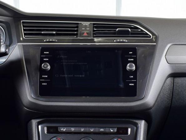 Volkswagen Tiguan II с пробегом 2018 года, цена 1 999 995 рублей, 170844 км, внедорожник, Автокод Объявления