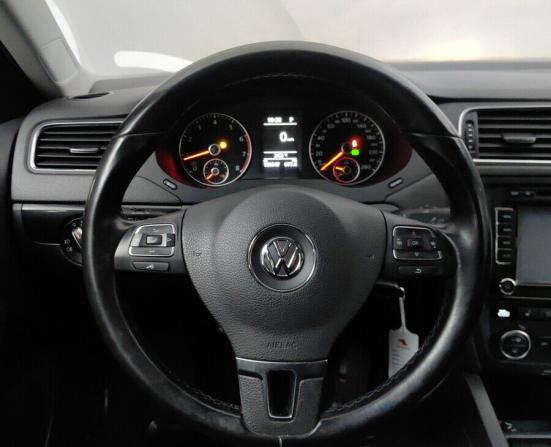 Volkswagen Jetta VI с пробегом 2013 года, цена 939 000 рублей, 180047 км, седан, Автокод Объявления