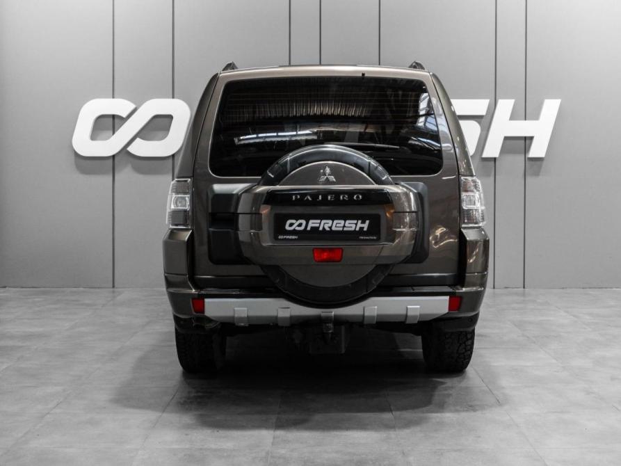 Mitsubishi Pajero IV Рестайлинг 1 Тюмень  - изображение 4
