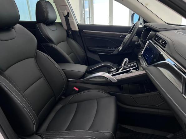 Geely Atlas Pro с пробегом 2023 года, цена 2 299 000 рублей, 15438 км, внедорожник, Автокод Объявления