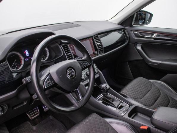 Skoda Kodiaq I с пробегом 2018 года, цена 3 050 000 рублей, 124325 км, внедорожник, Автокод Объявления