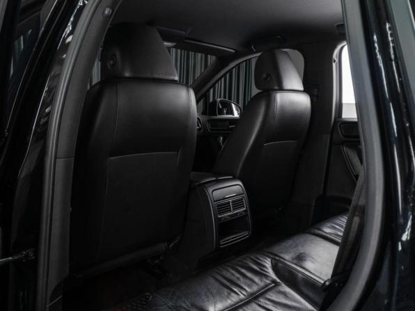 Volkswagen Touareg II с пробегом 2010 года, цена 1 699 000 рублей, 235078 км, внедорожник, Автокод Объявления