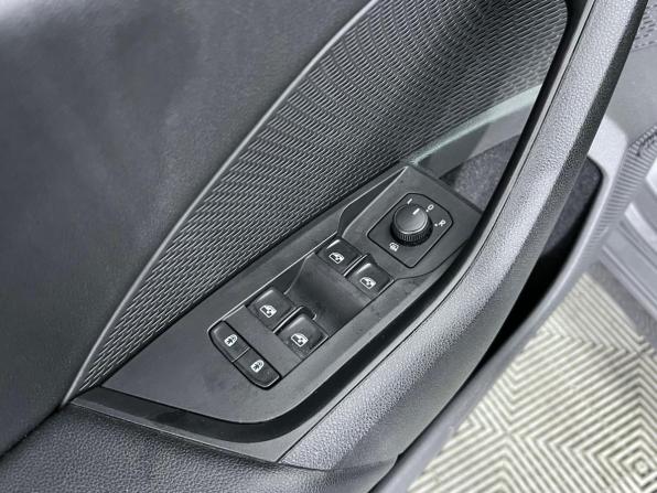 Skoda Octavia IV (A8) с пробегом 2020 года, цена 2 830 000 рублей, 46496 км, лифтбек, Автокод Объявления