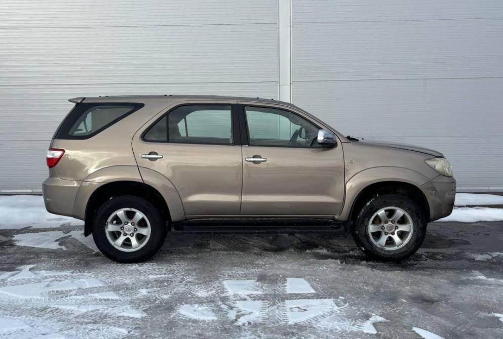 Toyota Fortuner I Рестайлинг Иваново  - изображение 8