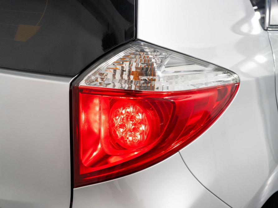 Toyota Ractis II Иркутск  - изображение 21