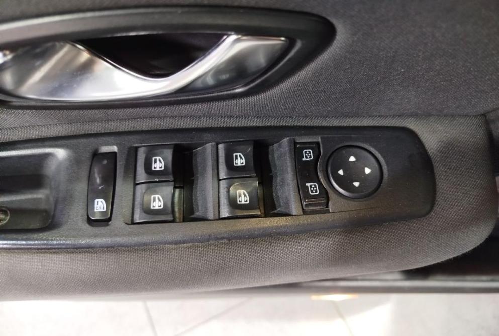 Renault Fluence I Саратов  - изображение 18
