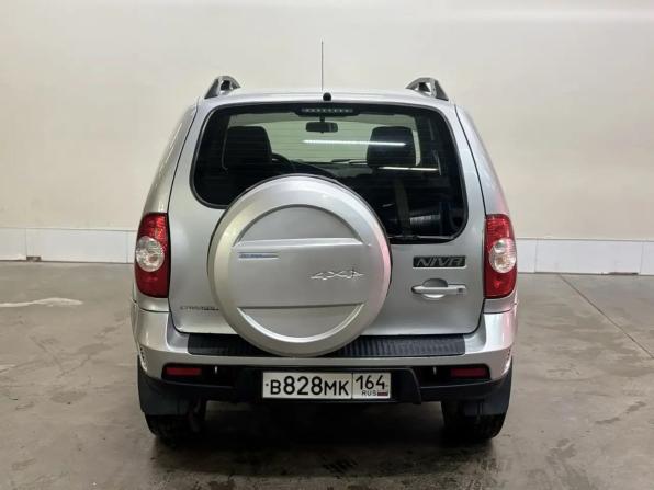 Chevrolet Niva I Рестайлинг с пробегом 2017 года, цена 599 000 рублей, 174000 км, внедорожник, Автокод Объявления