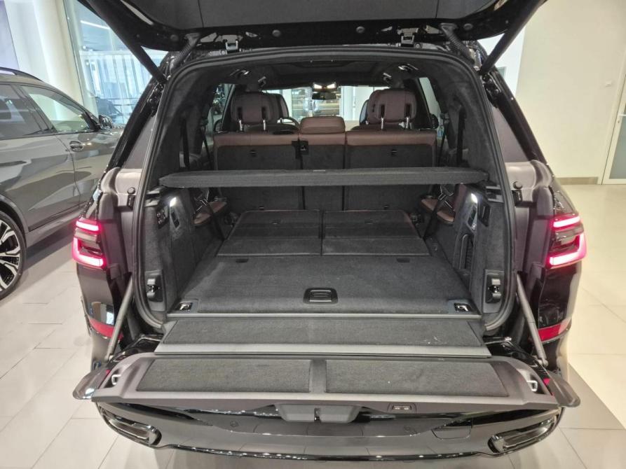 BMW X7 I (G07) Рестайлинг Москва  - изображение 13