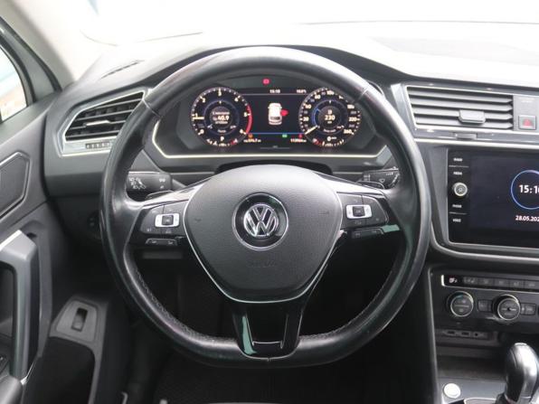 Volkswagen Tiguan II с пробегом 2017 года, цена 2 579 000 рублей, 113000 км, внедорожник, Автокод Объявления