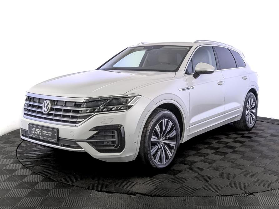 Volkswagen Touareg III Москва  - изображение 1