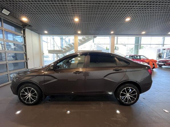 Lada (ВАЗ) Vesta I с пробегом 2017 года, цена 778 000 рублей, 189179 км, седан, Автокод Объявления