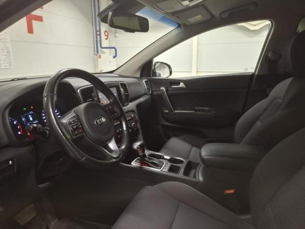 Kia Sportage IV с пробегом 2017 года, цена 1 990 000 рублей, 118105 км, внедорожник, Автокод Объявления