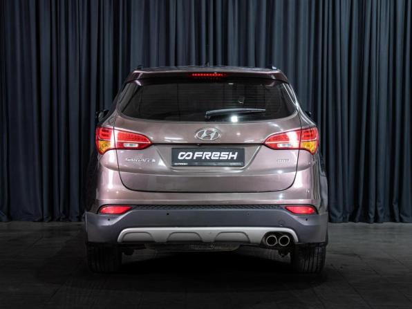 Hyundai Santa Fe III с пробегом 2012 года, цена 1 634 070 рублей, 130505 км, внедорожник, Автокод Объявления