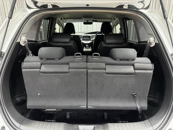 Honda Jade I с пробегом 2015 года, цена 1 370 000 рублей, 124169 км, компактвэн, Автокод Объявления