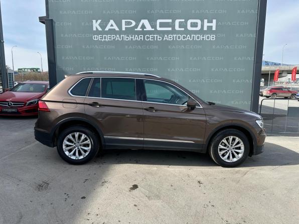 Volkswagen Tiguan II с пробегом 2017 года, цена 2 100 000 рублей, 121839 км, внедорожник, Автокод Объявления