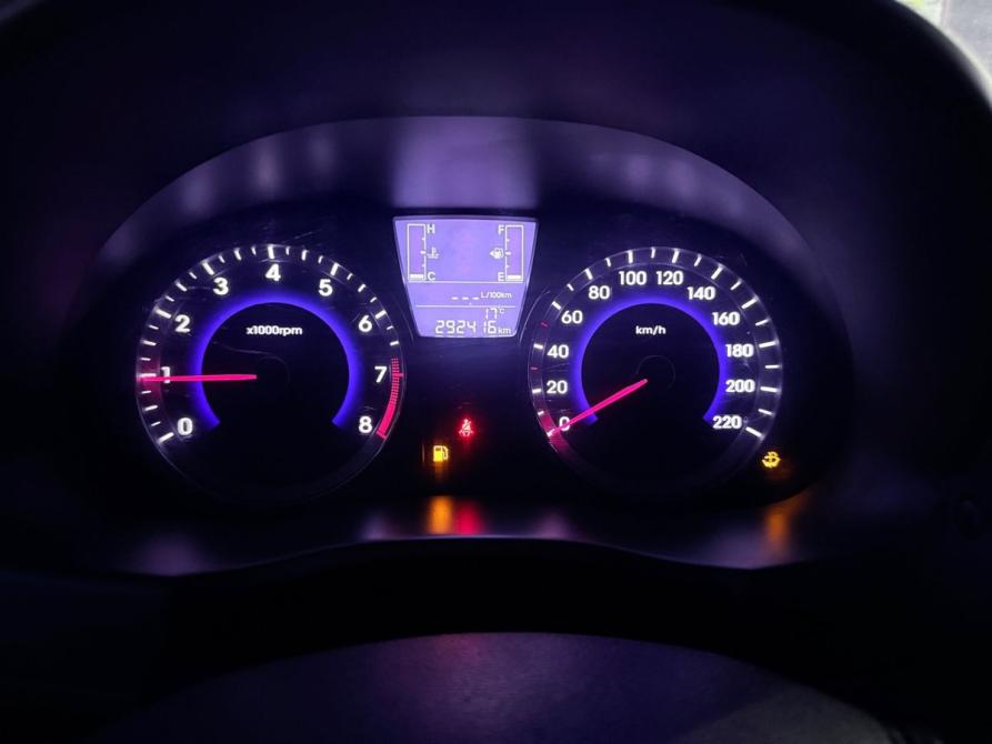 Hyundai Solaris I Рестайлинг Энгельс  - изображение 23