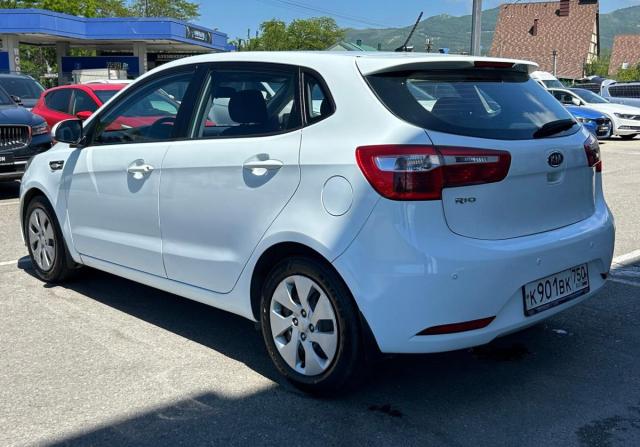 Kia Rio III с пробегом 2012 года, цена 770 000 рублей, 175000 км, хэтчбек, Автокод Объявления